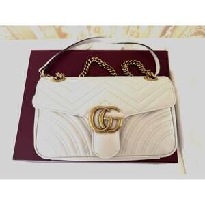 GUCCI GG Marmont Shoulder Bag